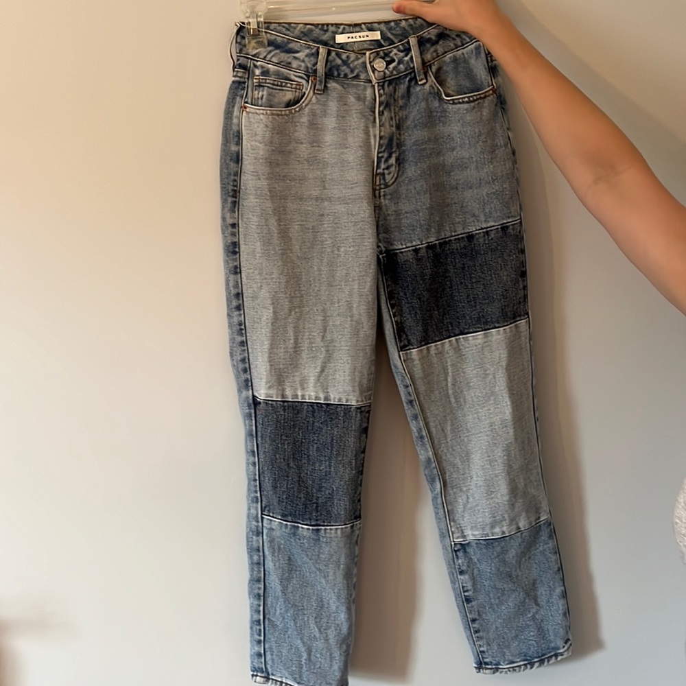 Pacsun mom jeans size 24. multicolor. great condition